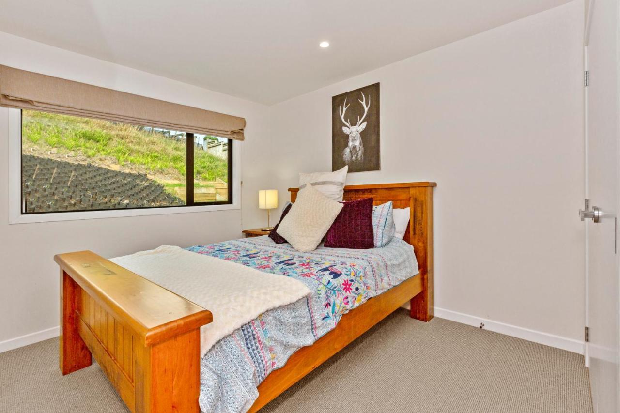 R And R At Robertson - Raglan Holiday Home Esterno foto